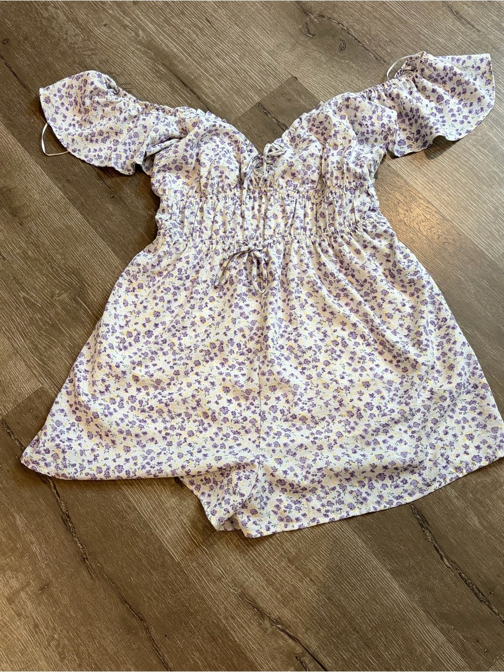 All in Favor Lavender Floral Off-Shoulder sweetheart mini dress Jr M